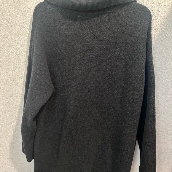 Abercrombie & Fitch V- Neck Collar Black Knit Long Sleeve Sweater Dress Sz XXL - Picture 4 of 4